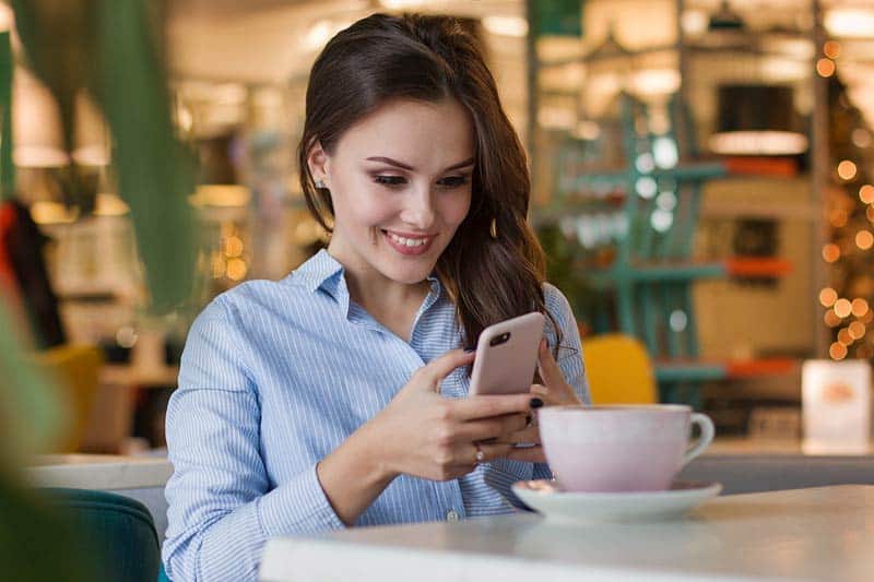 Szukanie informacji w social mediach - Fanex